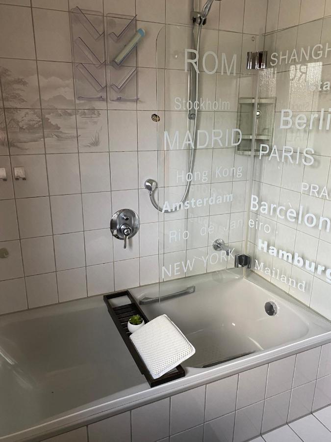 Moderne Ferienwohnung Neckarschleife Mit Klimaanlage Kirchheim am Neckar ภายนอก รูปภาพ